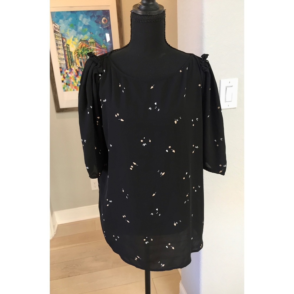 Ann Taylor Black Floral Puff Sleeve Blouse Scoop Neck Top Large